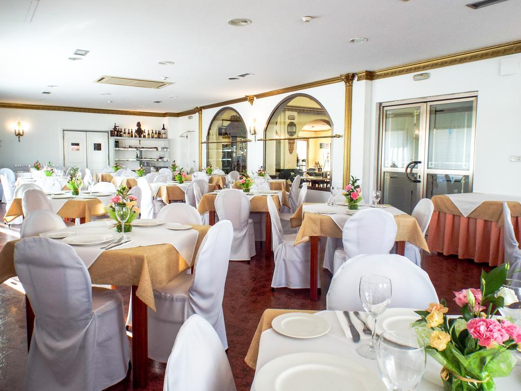 Moraleda De Zafayona Hotel Poniente מראה חיצוני תמונה